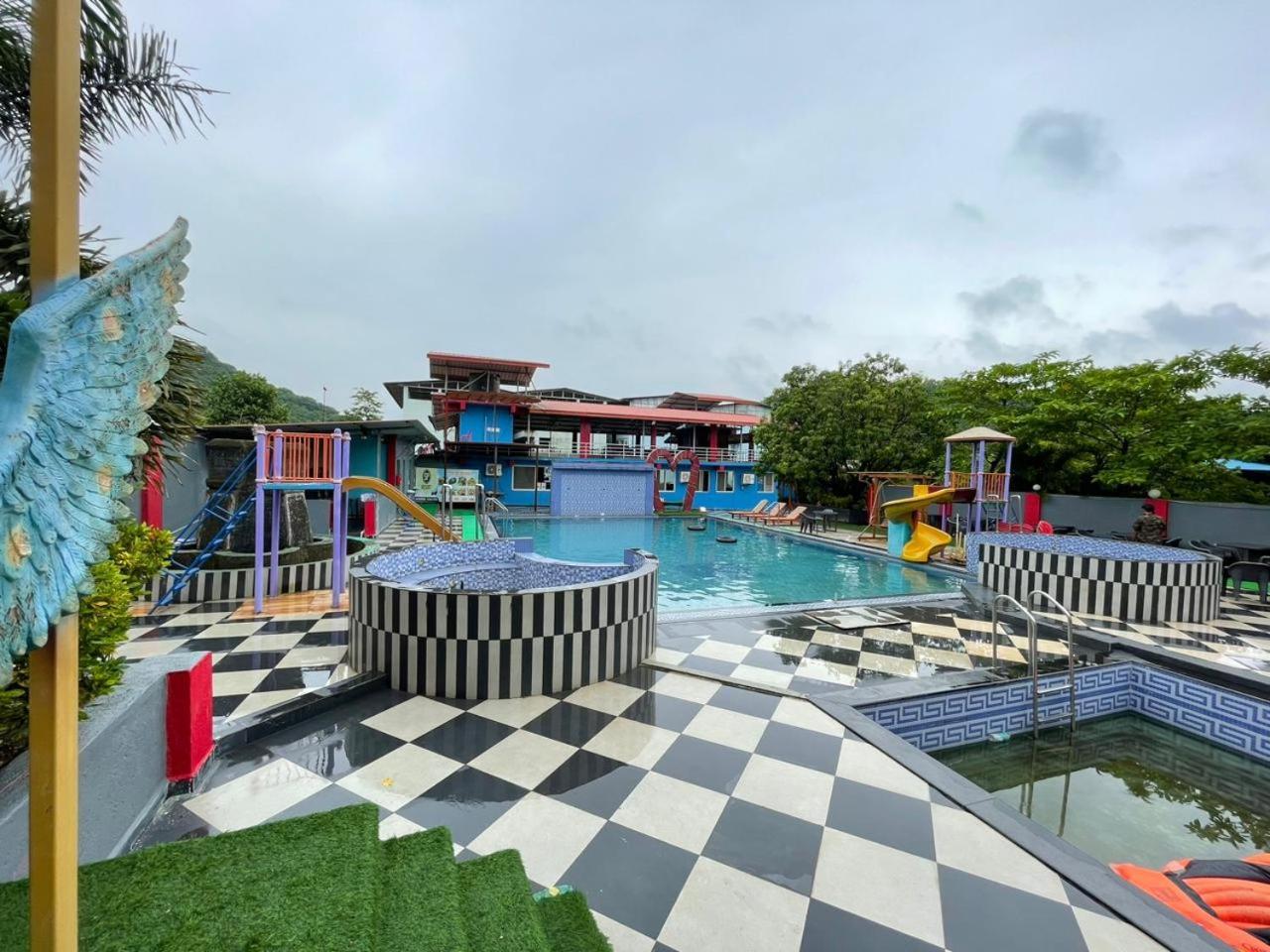 Wayfare Sp Resort Panvel Exterior photo