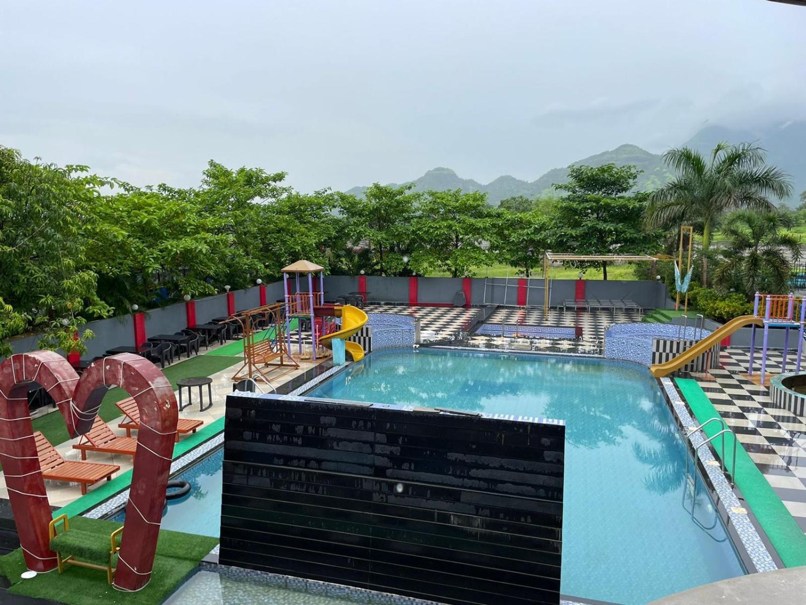 Wayfare Sp Resort Panvel Exterior photo